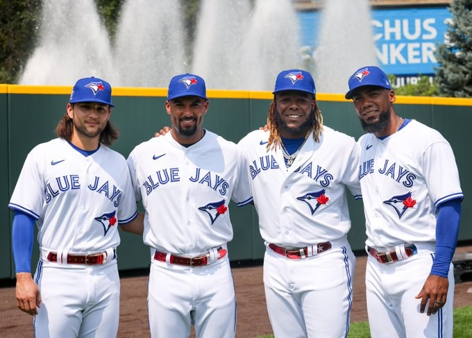 Toronto Blue Jays: Celebrating Canada’s Iconic MLB Team and Its Remarkable Legacy
